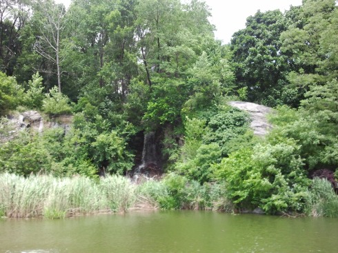 Waterfall at the Morningside Pond
